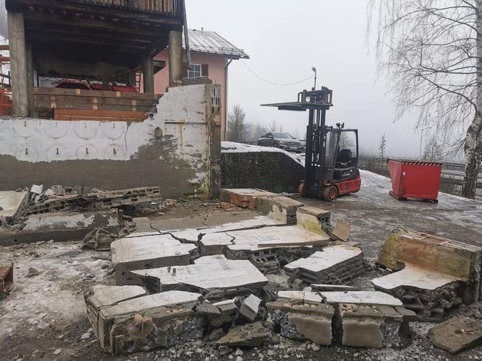 Abriss der alten Garage, 2021