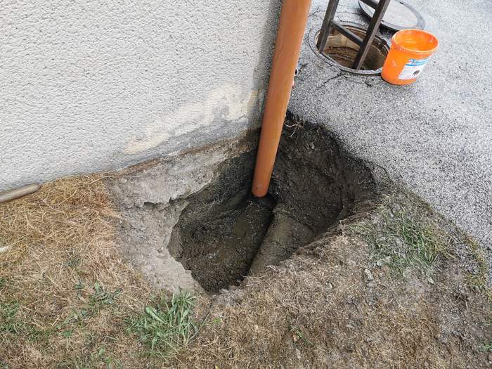 Pflege und Reparaturen Außenanlagen