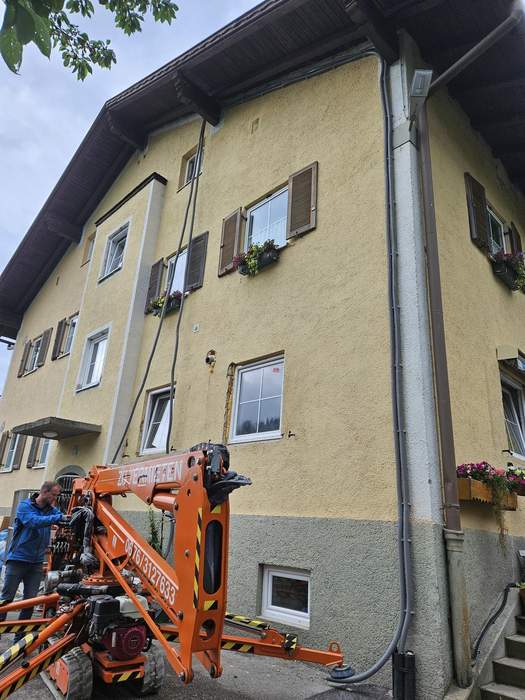 Neue Stromversorgung Haus 98